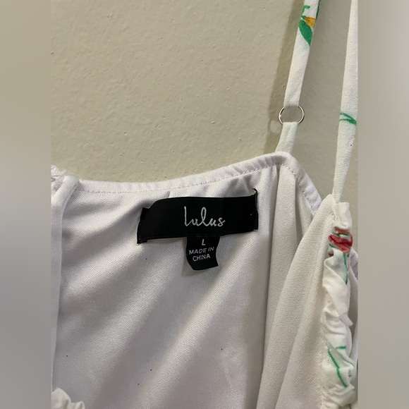 Lulu’s‎ Day Out Together White Floral Romper - L - Picture 10 of 13